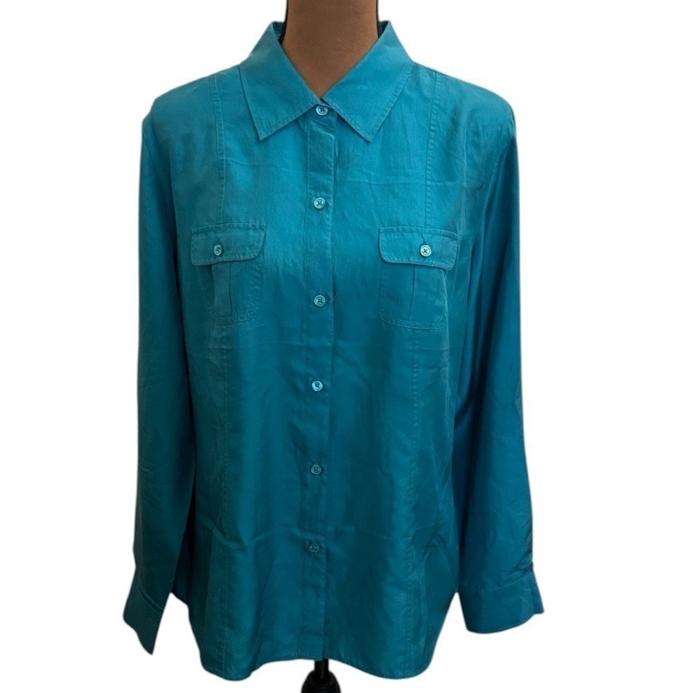 Tommy Bahama Teal Silk Button Up Blouse Long Sleeves Size L‎